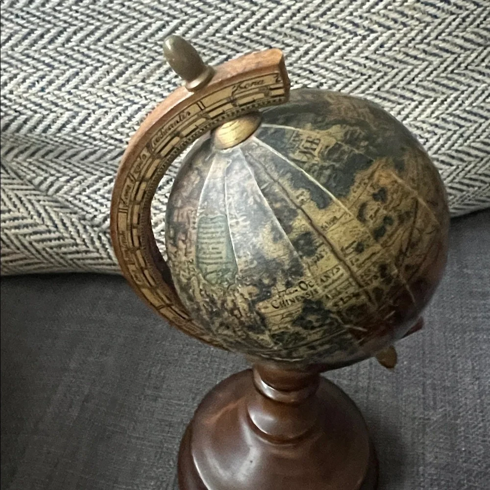 Vintage Mid century Brown and Black Globe made in Italy Mercurio D’Oro